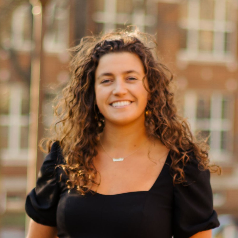 Meet your Posher, Brooke